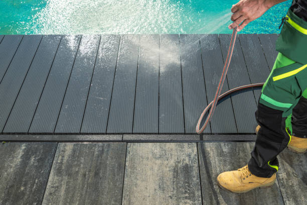 Best Roof Pressure Washing  in Bradley Gardens, NJ