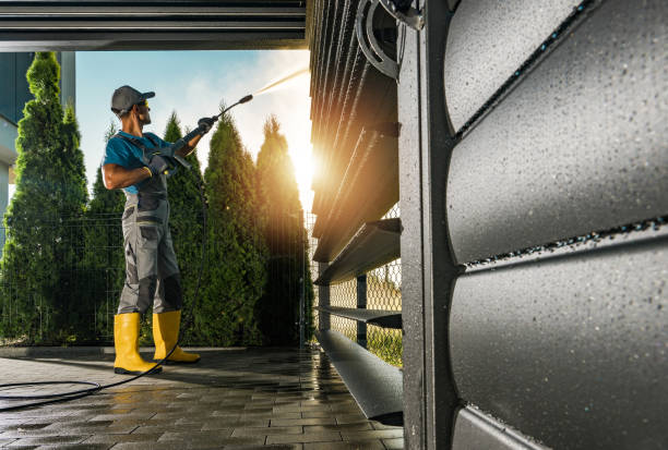 Best House Pressure Washing  in Bradley Gardens, NJ
