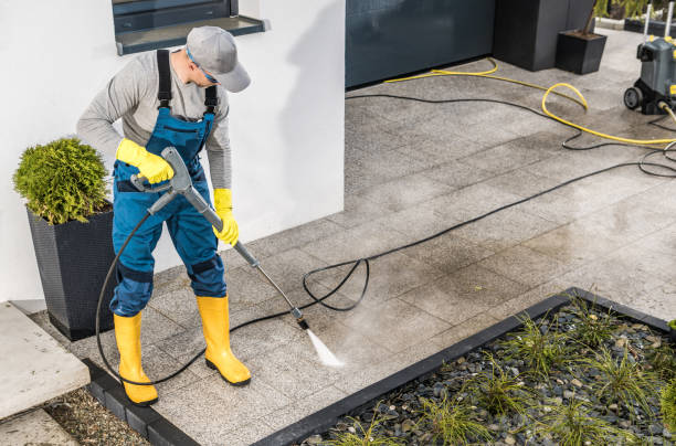 Best Residential Pressure Washing Services  in Bradley Gardens, NJ
