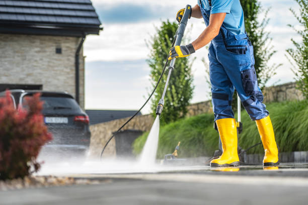 Best Pressure Washing Cost  in Bradley Gardens, NJ